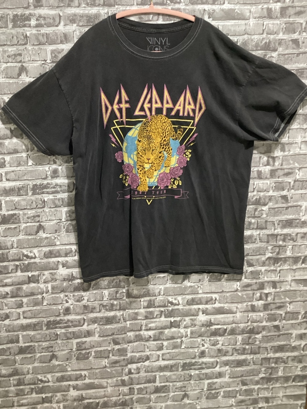 The Vinyl Icons Def Leppard Black Graphic Short Sleeve Tee Mens L, Grunge, Retro